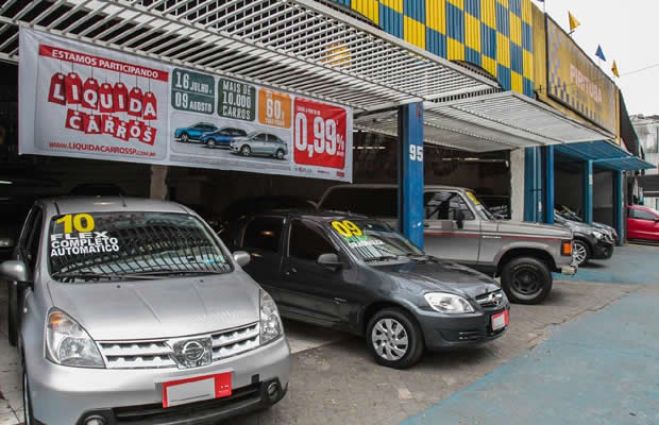 Angolanos voltarão a importar carros com mais de cinco anos de uso