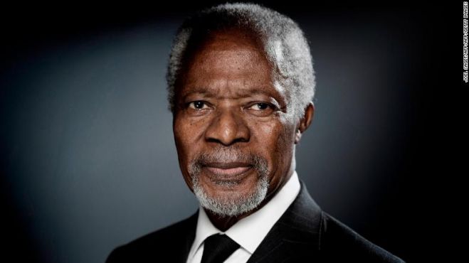 Kofi Annan, ex-secretário geral da ONU, morre aos 80 anos