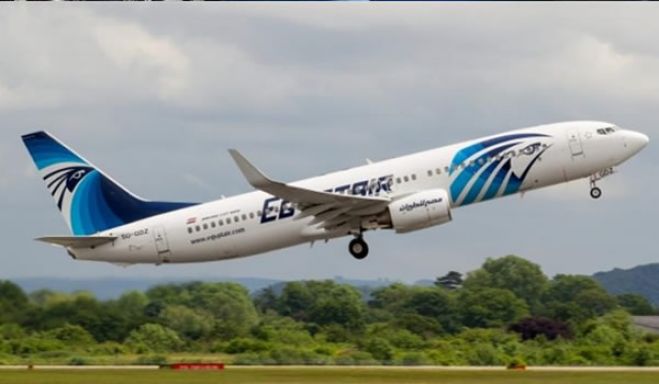 Mídia: avião da EgyptAir com 66 pessoas a bordo caiu no Mediterrâneo