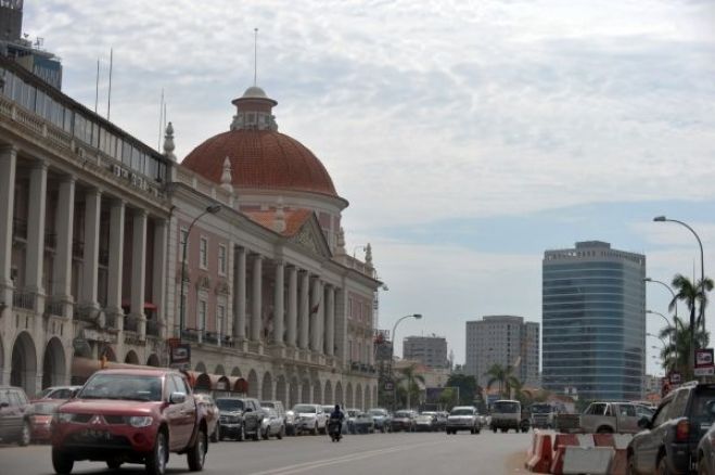 Corrupção e a fraude agravaram a crise económica em Angola