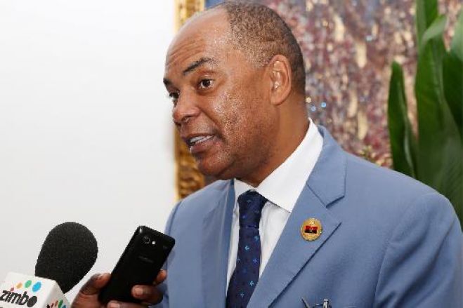 UNITA avança com comissão de inquérito à dívida pública angolana