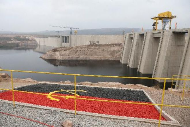 Fortes chuvas paralisa produção de eletricidade na Barragem de Laúca