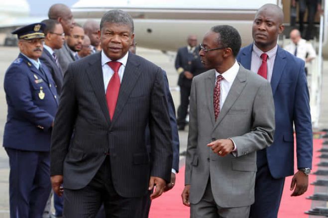 França é o primeiro destino oficial do Presidente angolano no Ocidente