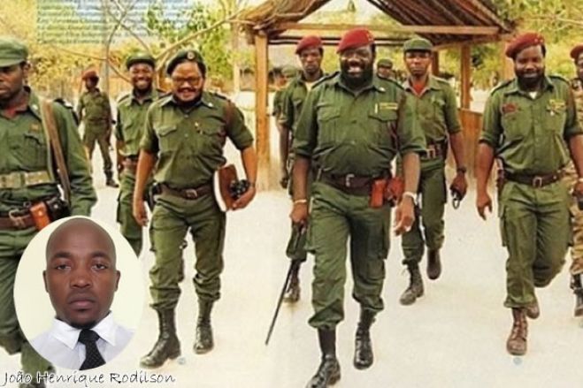 Dr Savimbi: o teatro de um tirano revelado numa dimensão heróica