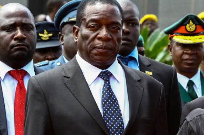 João Lourenço felicita Mnangagwa  por vitória eleitoral no Zimbabwe -