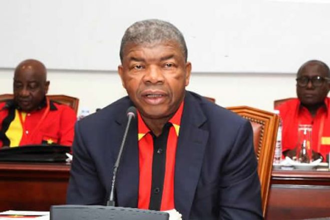 MPLA tem que ter humildade e pedir desculpas ao povo angolano