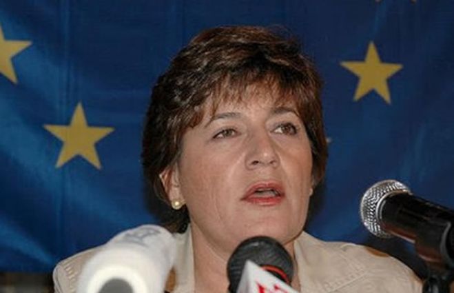 Ana Gomes critica silêncio da UE sobre corrupção em Angola