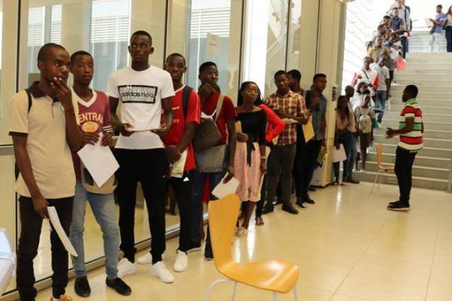 Ensino superior angolano com perto de 145.000 vagas “autorizadas” para 2020/21