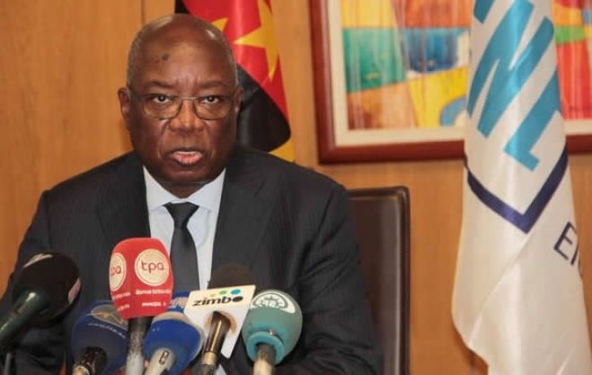 Presidente da comissão eleitoral recomenda registo de angolanos em transito no país