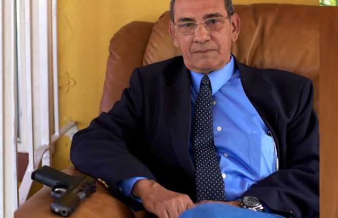 Reinaldo Sánchez : «Em Angola eu vi no gabinete de Fidel Castro uma caixa de tabaco cheia de diamantes»