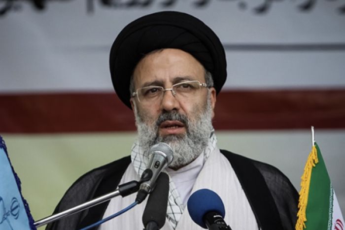 Presidente do Irão promete medidas “mais duras” caso Israel responda ao ataque