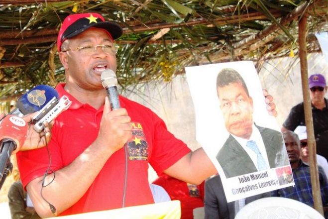 Tropa de choque do MPLA: Os recentes acontecimentos na reunião do CC