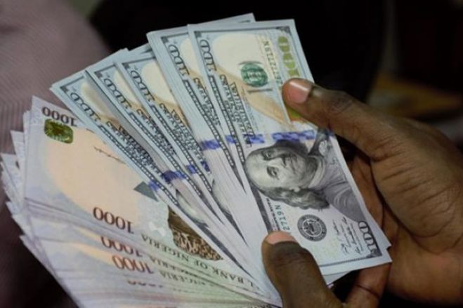 Banca angolana só vai importar dólares directamente dos EUA em 2021