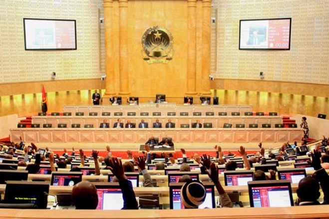 Governo anuncia envio de propostas de lei sobre autarquias para o parlamento