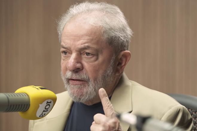 Lula da Silva: “Fico preso cem anos. Mas não troco minha dignidade pela minha liberdade”