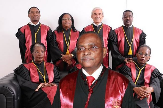 Tribunal Constitucional de Angola é um perigo para a democracia angolana