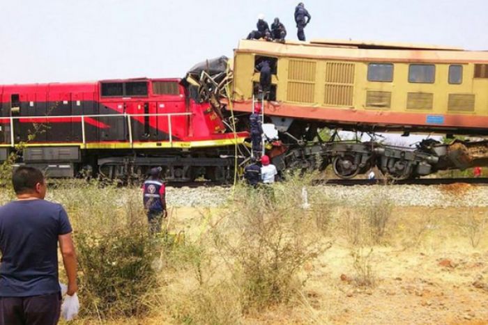 Angolanos e chineses entre os 18 mortos em colisão de comboios