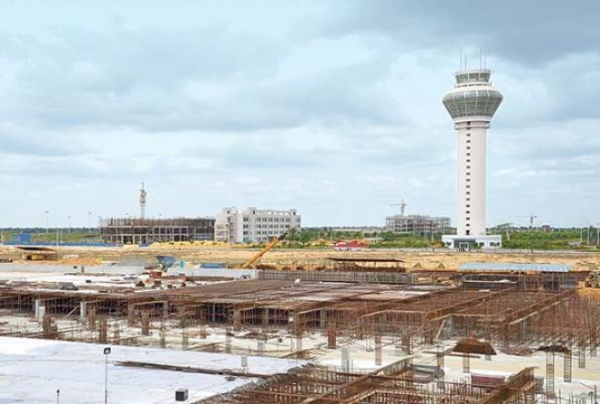 Fiscalização arrasa obras do novo aeroporto internacional de Luanda