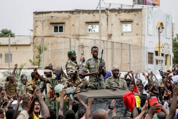 O maldito ‘’fantasma africano’’ ressuscita e obriga presidente do Mali a demitir-se