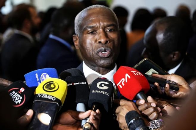Visita de Antony Blinken a Angola sinaliza “bom momento” das relações bilaterais – embaixador