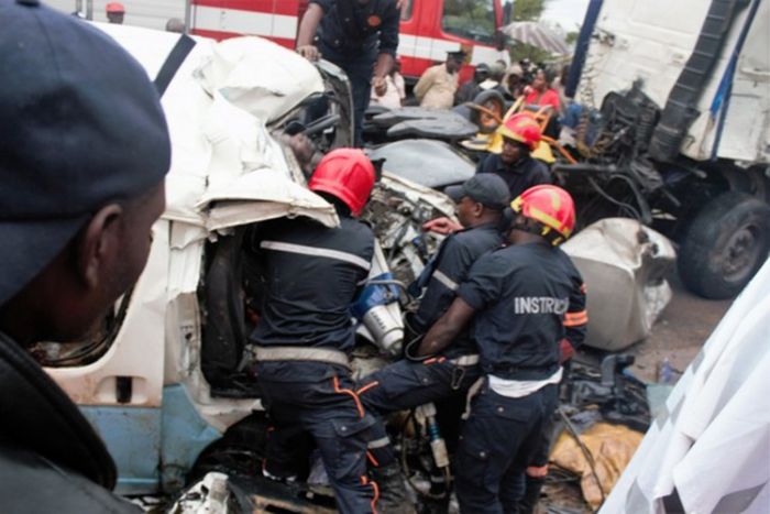 Quatro mortos e quatro feridos graves em acidente nos arredores de Luanda