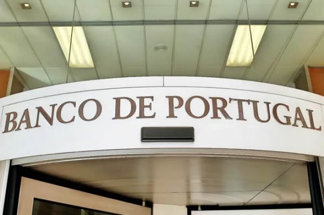 Banco de Portugal instaurou 38 contraordenações a três bancos angolanos