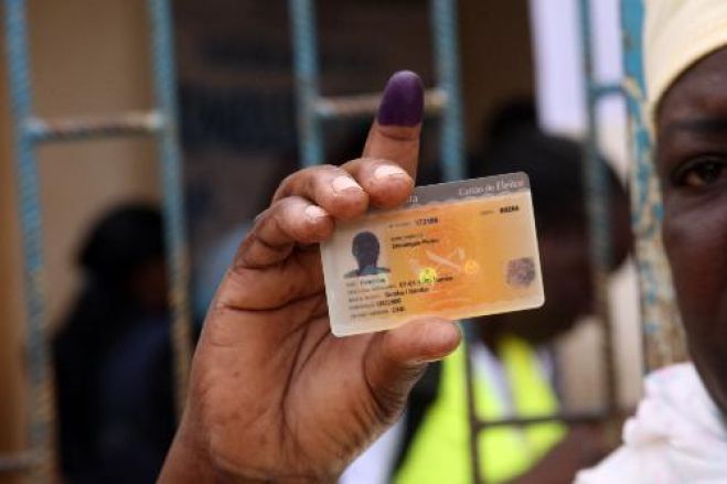 Primeiras eleições autárquicas em Angola obrigam a reestruturar registo eleitoral