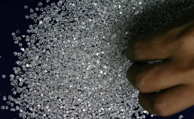Novas concessões de minérios de diamantes em Angola terão participação estatal