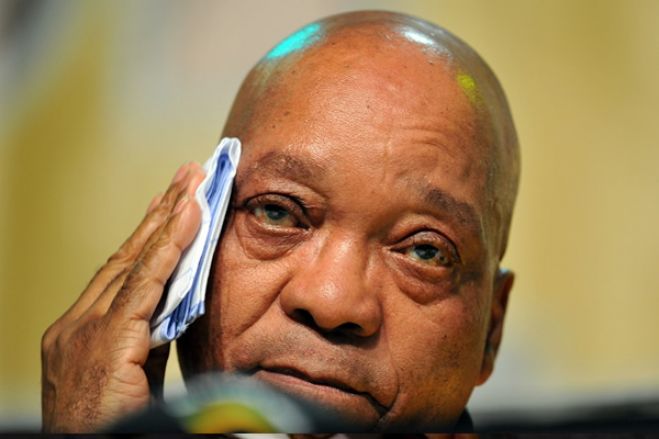 Jacob Zuma deve comparecer a tribunal em abril por suspeita de corrupção