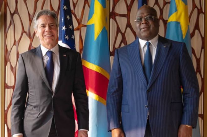 Presidentes do Ruanda e RDCongo concordaram "envolver-se diretamente" após visita de Blinken - EUA