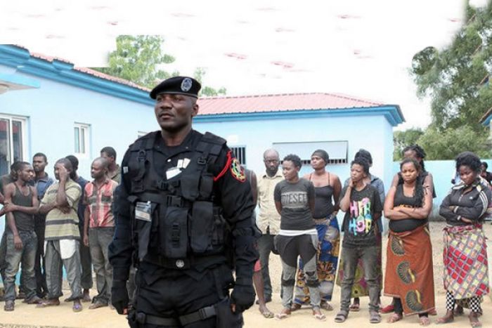 Polícia Nacional detém em Luanda em quase um mês 176 estrangeiros ilegais