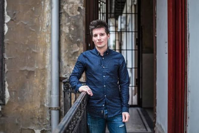 Discos rígidos de hacker português tem informações de Vistos Gold, ESCOM, BES Angola