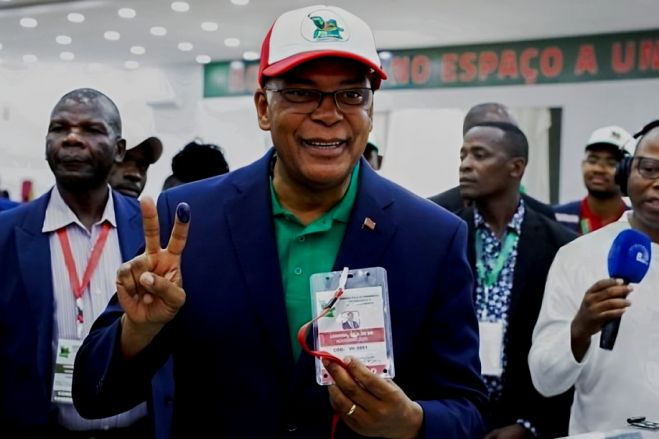 Costa Júnior garante que UNITA tem condições para fazer transição em Angola