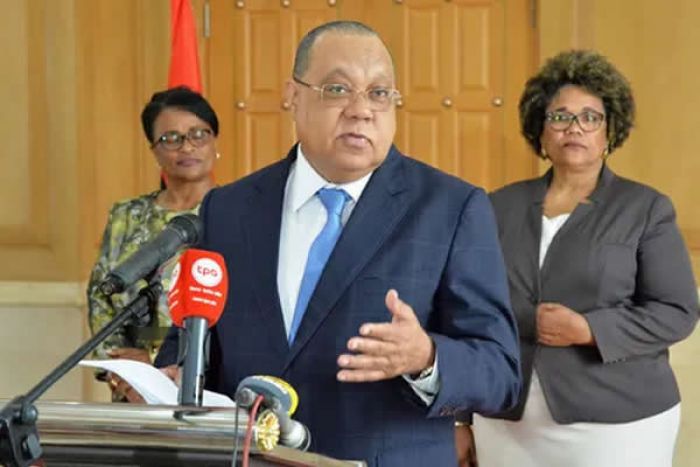 PGR de Angola nega negociações com Isabel dos Santos