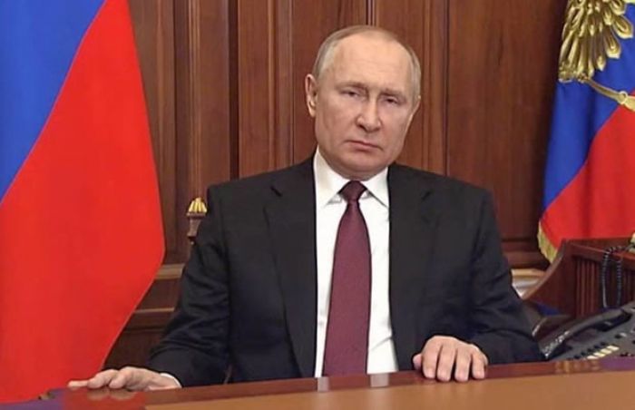 Putin reage a embargo de Biden e vai limitar comércio de matérias-primas