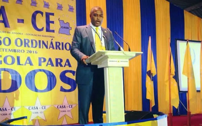 Abel Chivukuvuku pede trabalho aos militantes para ser Governo de Angola em 2017