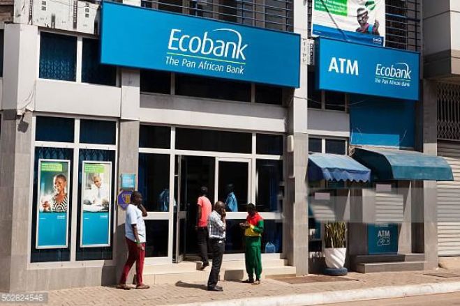 Grupo africano Ecobank deixa caducar licença para estabelecer banco em Angola