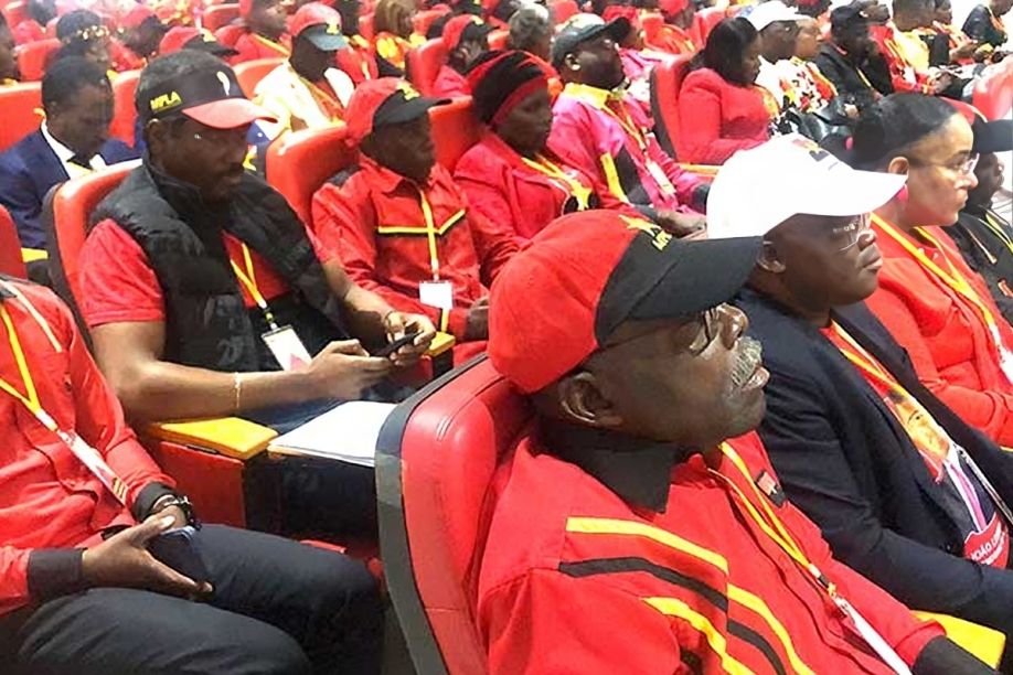 MPLA defende protecção de denunciantes da corrupção