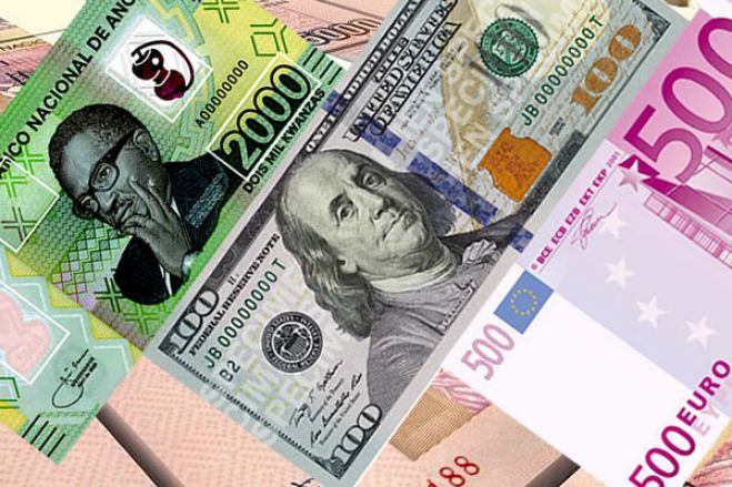Preço do dólar e do euro nas ruas de Luanda continua satisfazer compradores