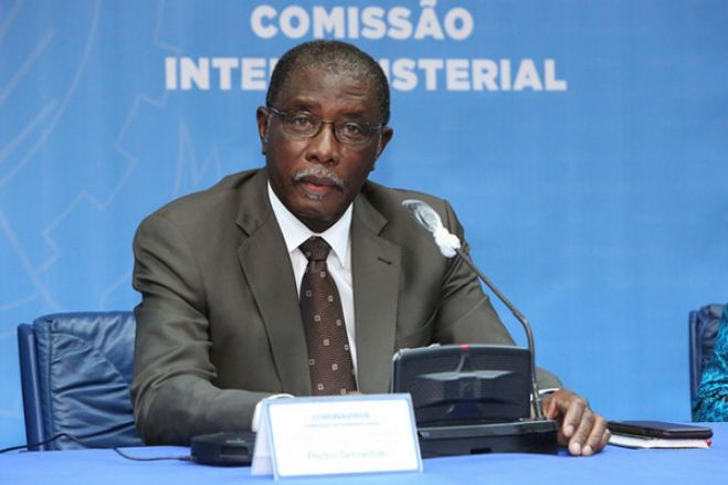 Covid-19: Governo angolano atento a excessos da polícia durante estado de emergência