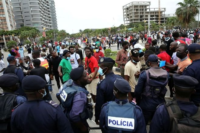 ONG angolanas consideram ditatorial corte de internet durante protestos