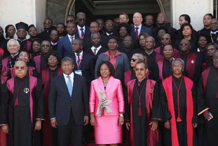 Angola não é um Estado Democrático e de Direito