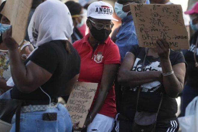 Angolanos em Lisboa dão cartão vermelho à violência policial em Angola