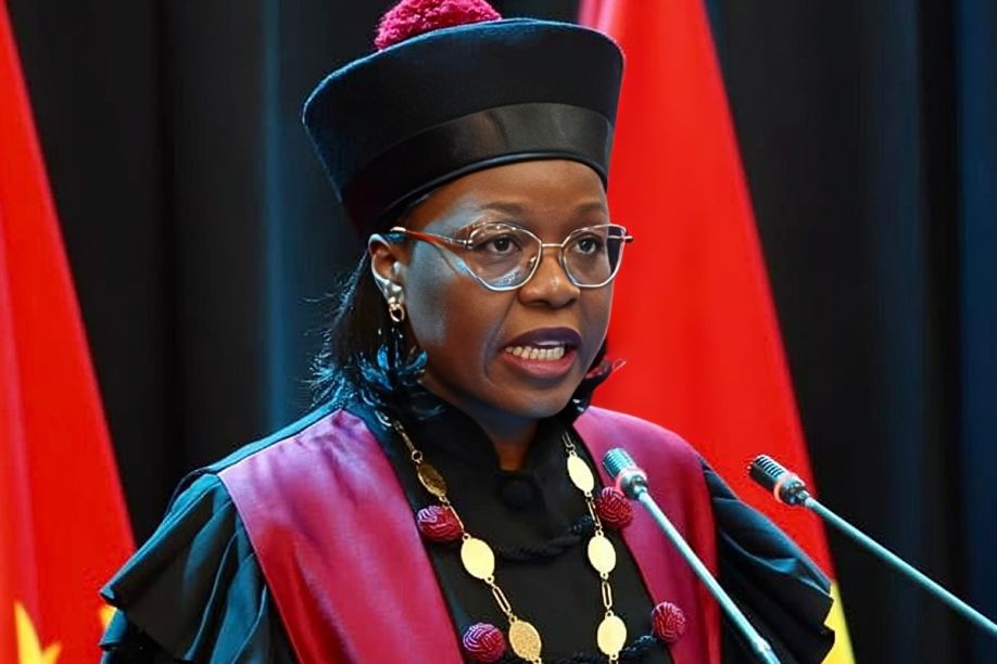 Laurinda Cardoso, Presidente do Tribunal Constitucional, alvo de queixa-crime