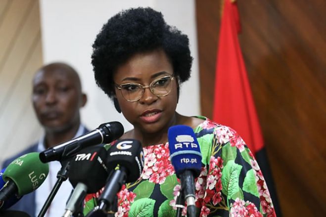 Angola prevê eliminação da renovação de frotas protocolares do Estado no OGE 2024