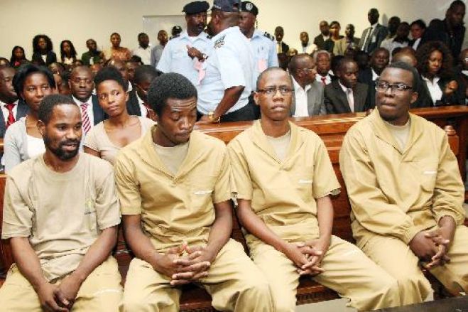Ativistas angolanos conhecem HOJE sentença judicial