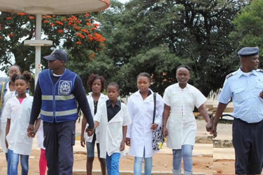 Angola: Aulas retomam a 27 de Julho no ensino primário