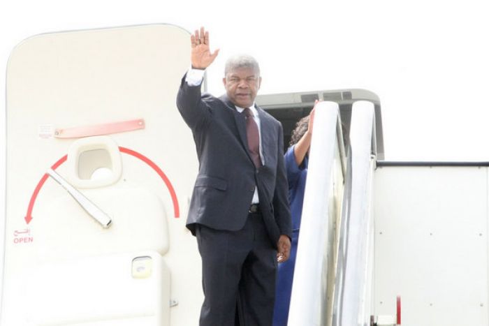Presidente angolano desloca-se à Etiópia para Cimeira da UA