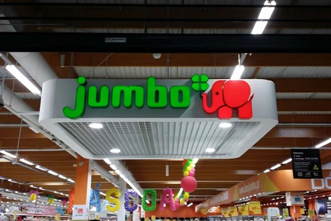 Hipermercado afecto ao ‘braço empresarial’ do MPLA fecha portas quase 52 anos após fundação