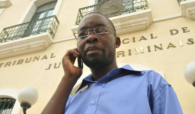Rafael Marques vai divulgar na Internet livro do ativista angolano detido Domingos da Cruz